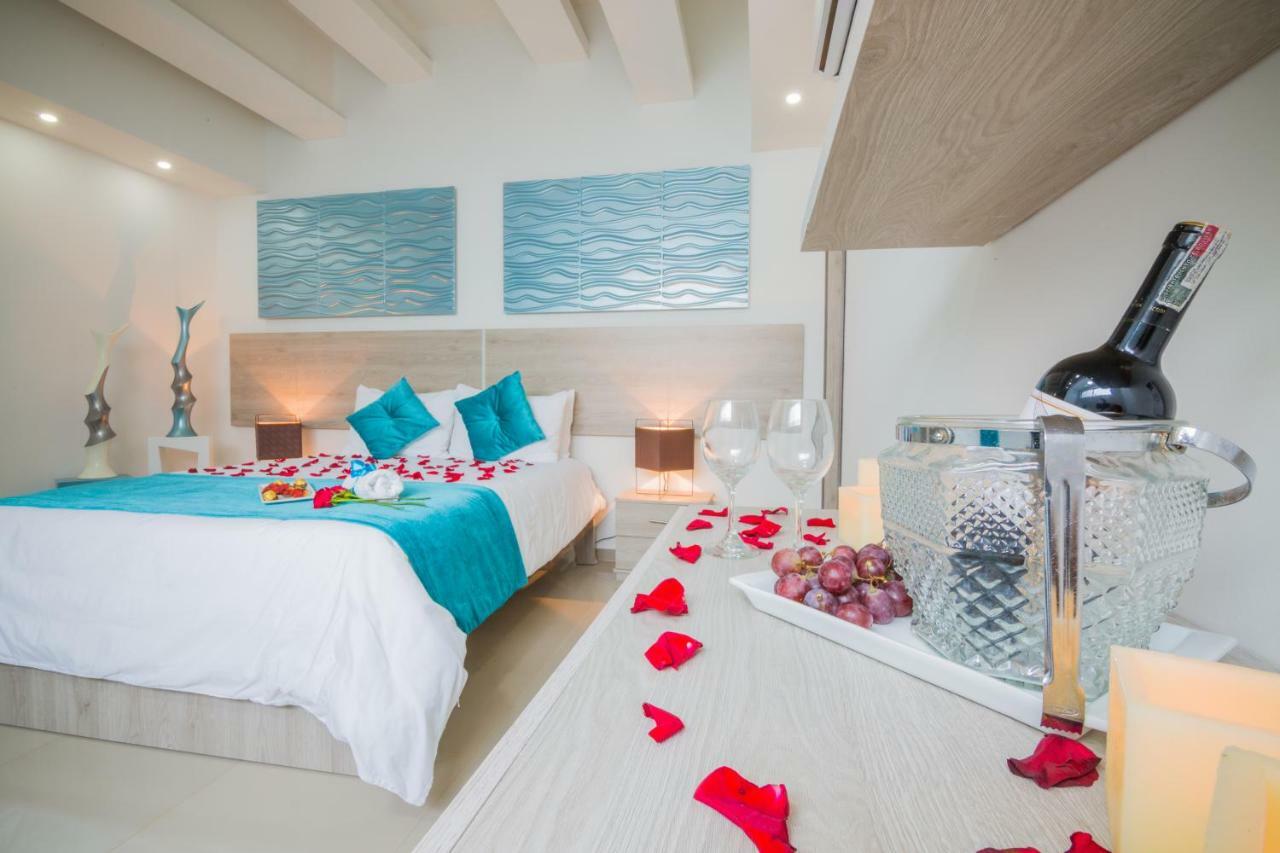 Velik Ocean Hotel Aeropuerto Cartagena Kültér fotó